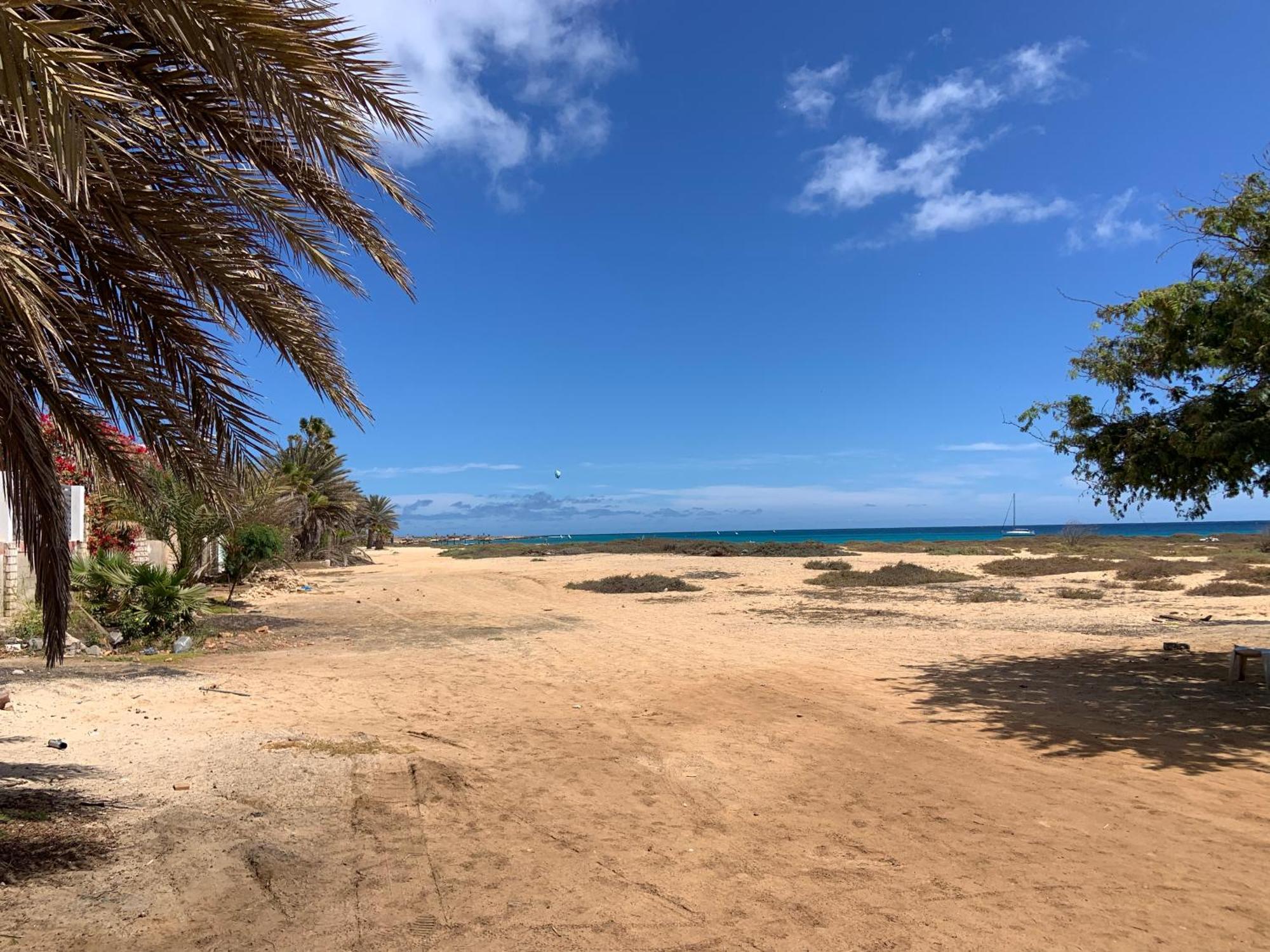 Lovely Beach Front Apartment In Santa Maria Kültér fotó